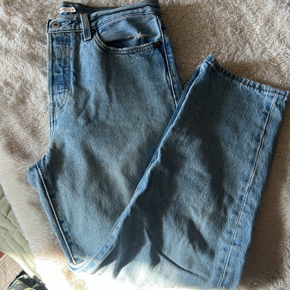 Levi’s jeans. - Picture 2 of 4